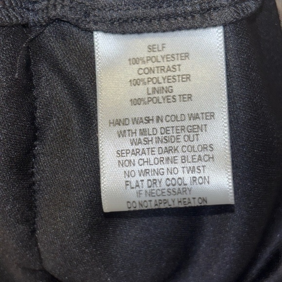 Hannah Banana animal print tiered ruffle dress with butterfly appliques SZ 16​ - Picture 7 of 8